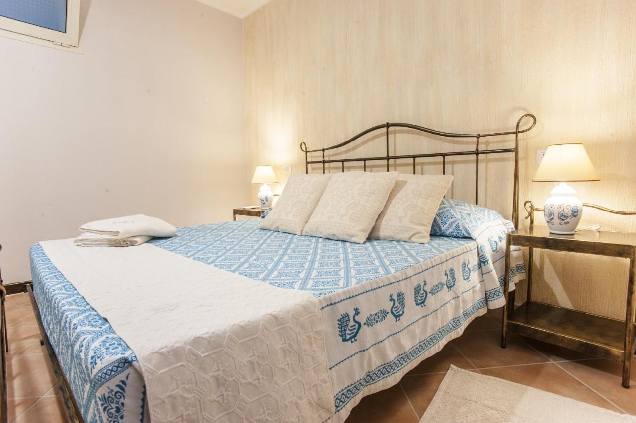 Sobia Manna Villa Chia Buitenkant foto